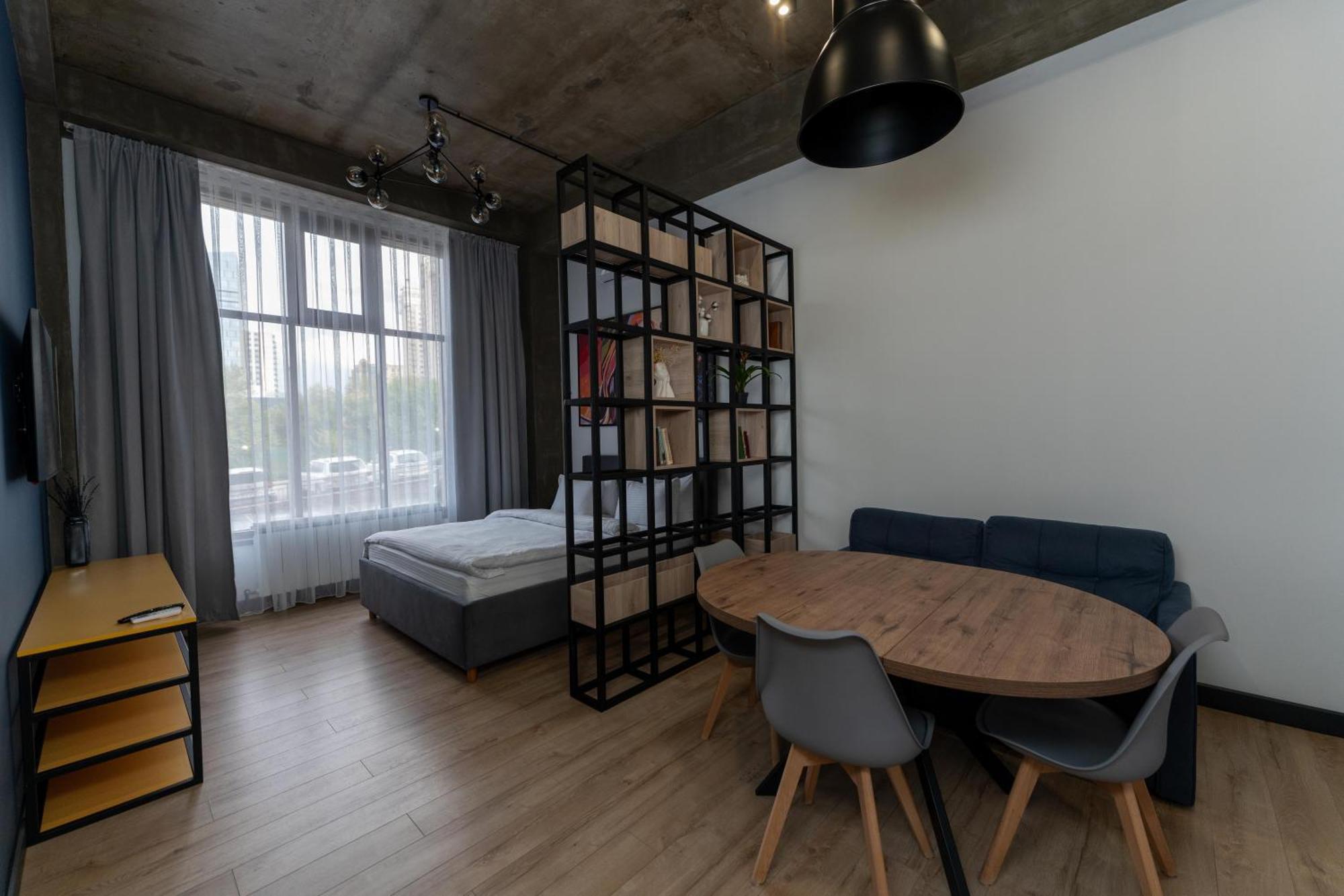 Apart Hotel Loft Alma-Ata Exteriör bild