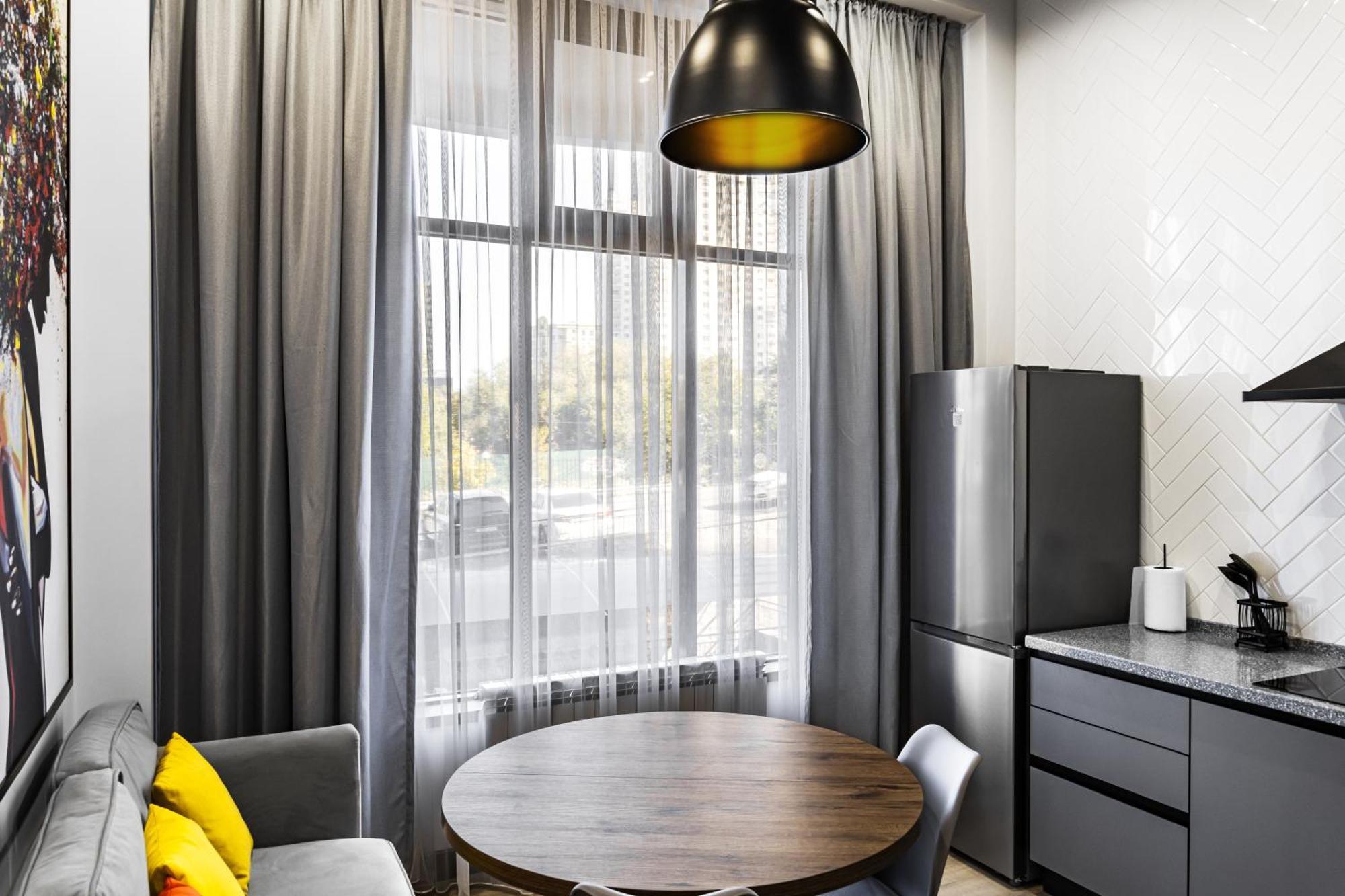 Apart Hotel Loft Alma-Ata Exteriör bild